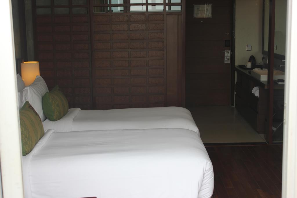 Holiday Inn & Suites Bengaluru Whitefield Esterno foto