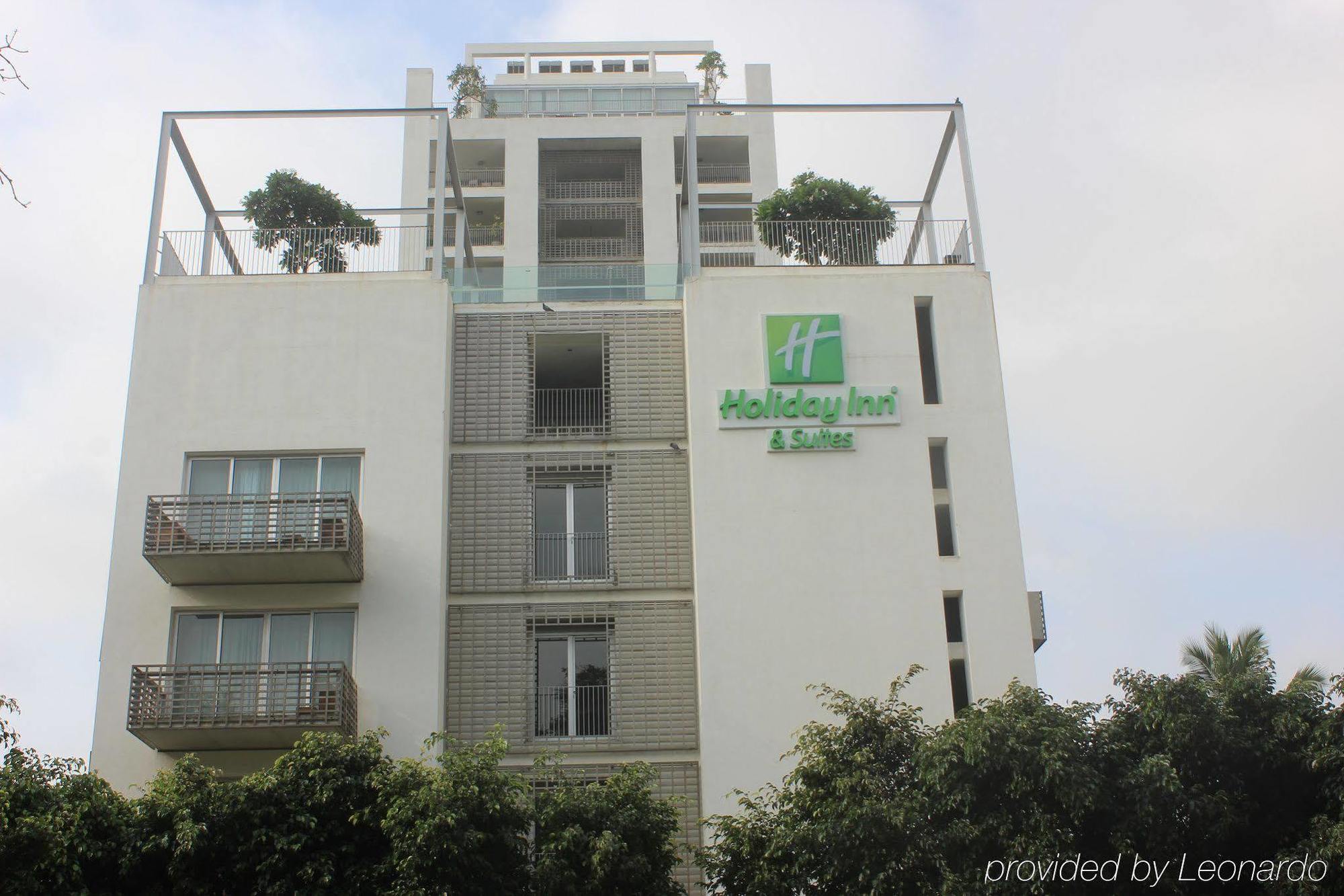 Holiday Inn & Suites Bengaluru Whitefield Esterno foto