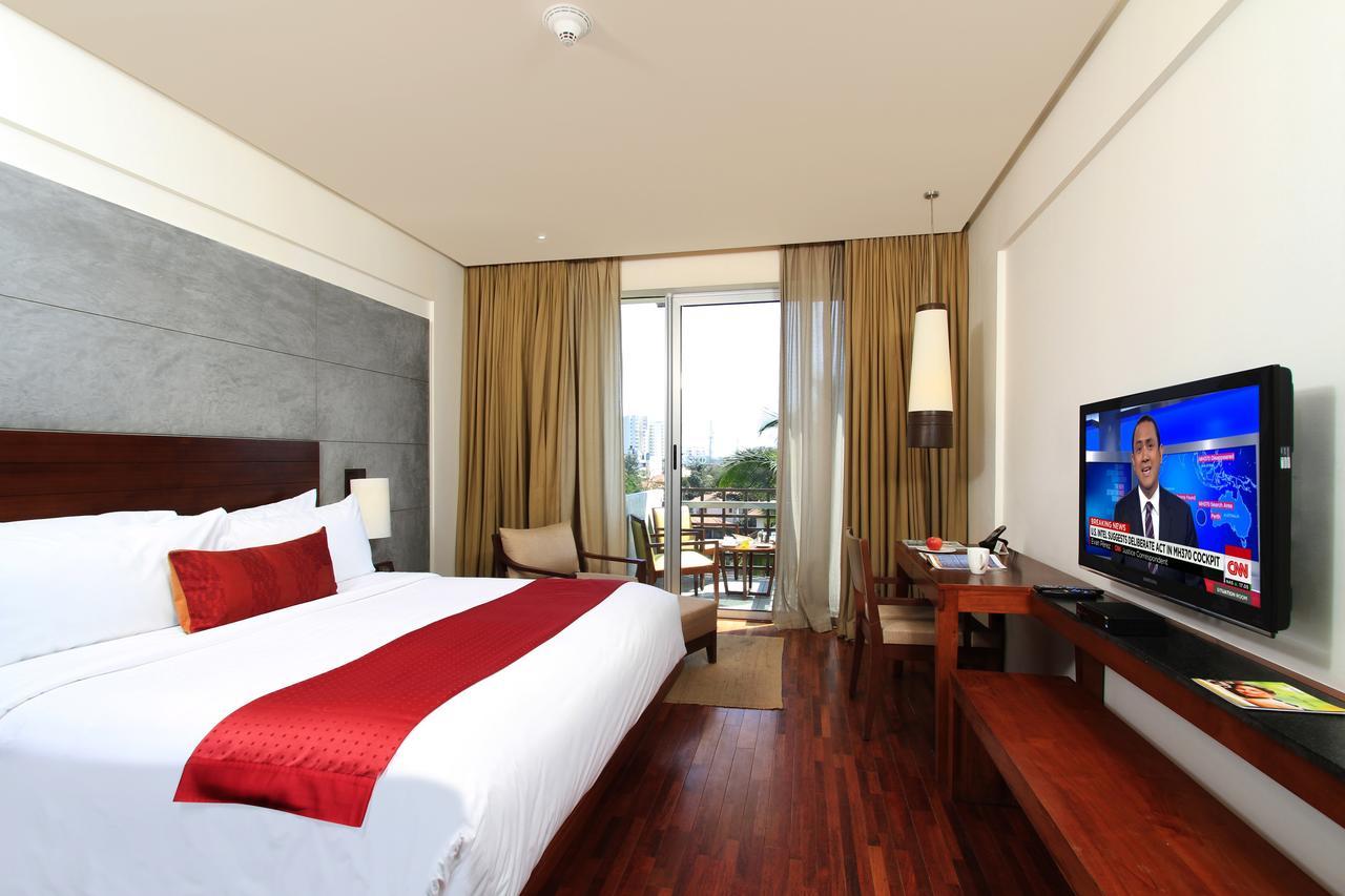 Holiday Inn & Suites Bengaluru Whitefield Esterno foto