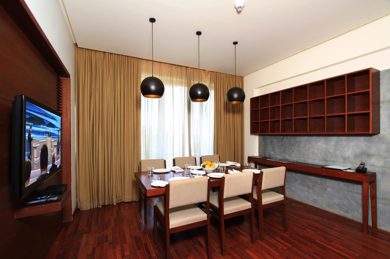 Holiday Inn & Suites Bengaluru Whitefield Esterno foto