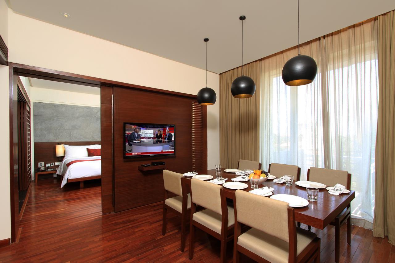 Holiday Inn & Suites Bengaluru Whitefield Esterno foto